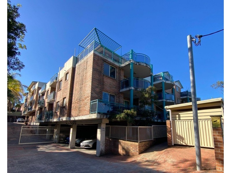 23/1 Rickard Rd, Bankstown NSW 2200