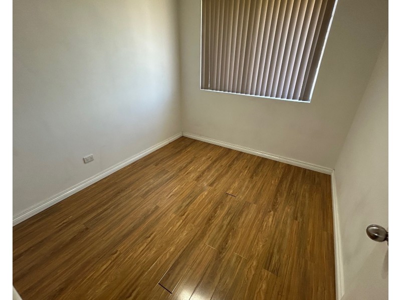 10/1 Hart St, Warwick Farm NSW 2170
