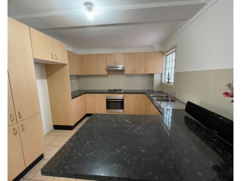21/9 Elizabeth St, Liverpool NSW 2170