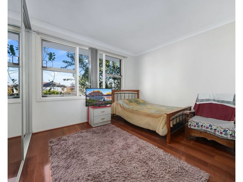 85 Graham Avenue, Lurnea NSW 2170
