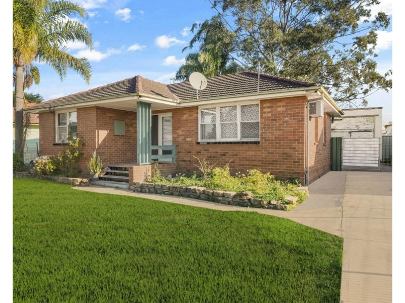 19 Tunbridge Street, Busby NSW 2168