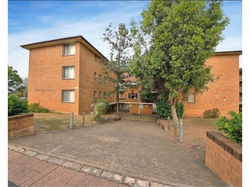 35/20-22 Speed St, Liverpool NSW 2170