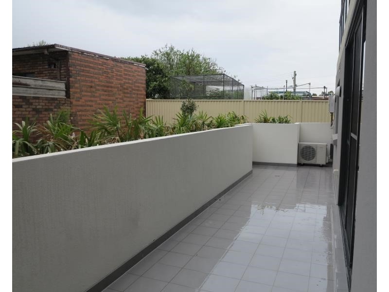 12/46-50 Hoxton Park Rd, Liverpool NSW 2170