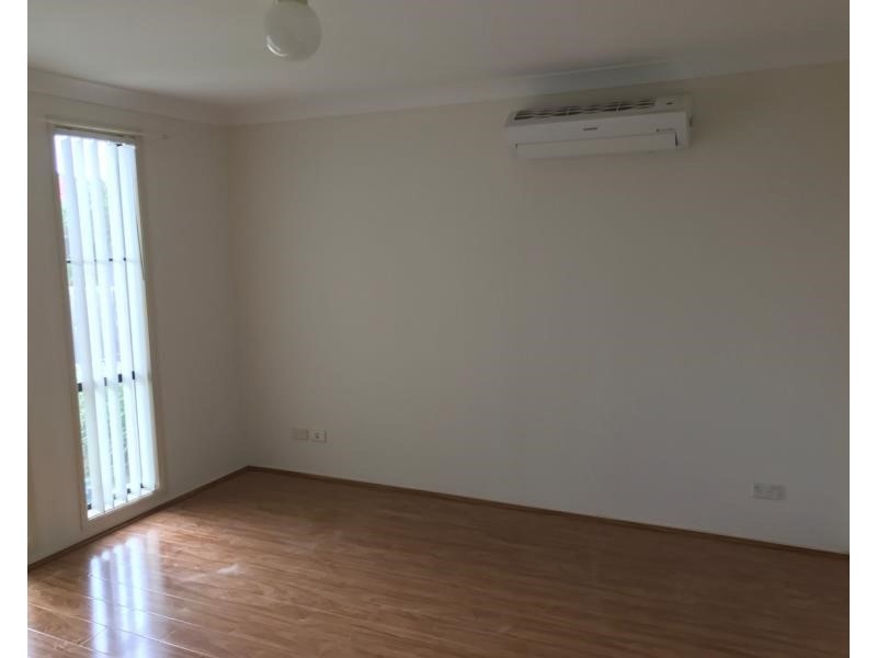 73 Taubman Dr, Horningsea Park NSW 2171