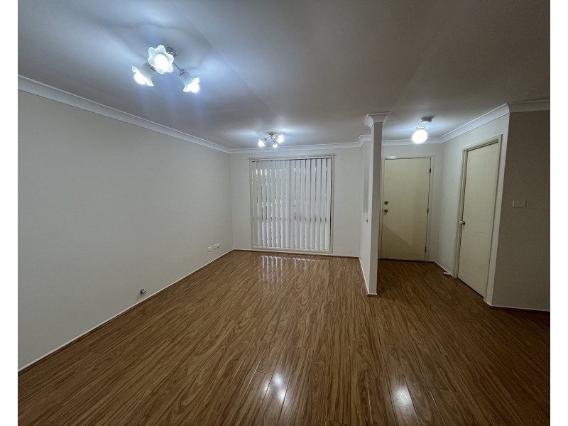 73 Taubman Dr, Horningsea Park NSW 2171