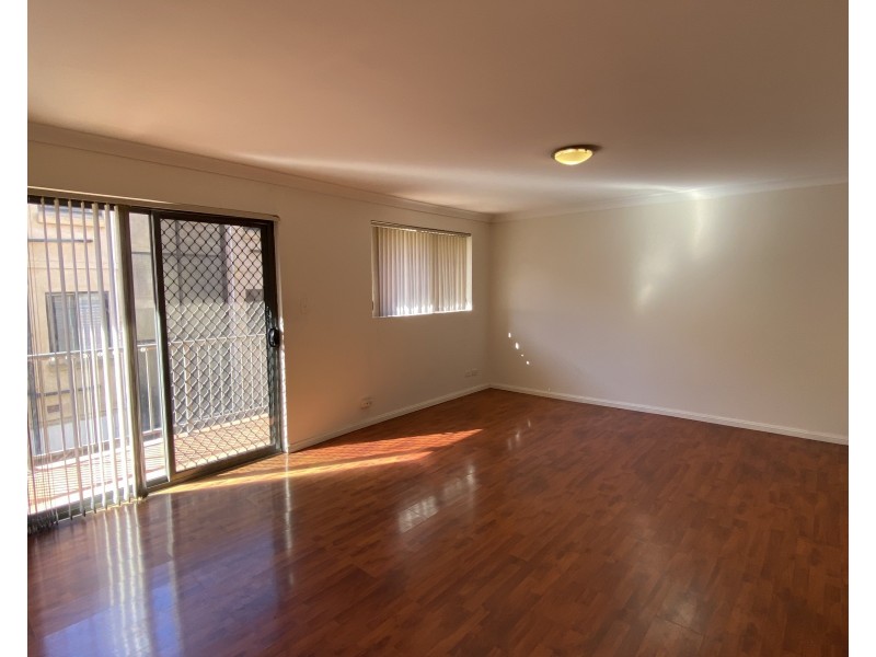 5/105 Castlereagh St, Liverpool NSW 2170