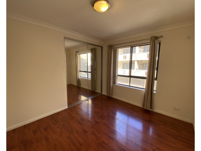 5/105 Castlereagh St, Liverpool NSW 2170