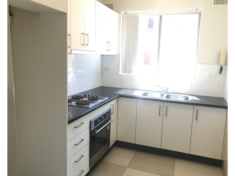 6/41 Speed St, Liverpool NSW 2170