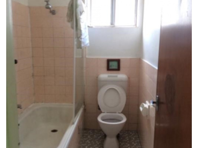 1/6 Collimore Ave, Liverpool NSW 2170