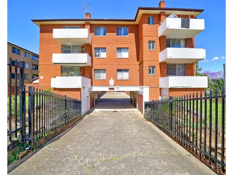 16/30 Speed St, Liverpool NSW 2170