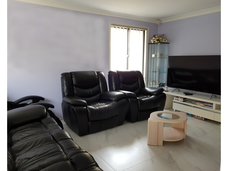 15 Wellumba St, Horningsea Park NSW 2171