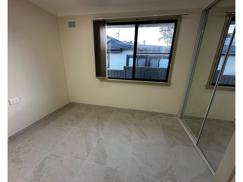 217 Graham Ave, Lurnea NSW 2170