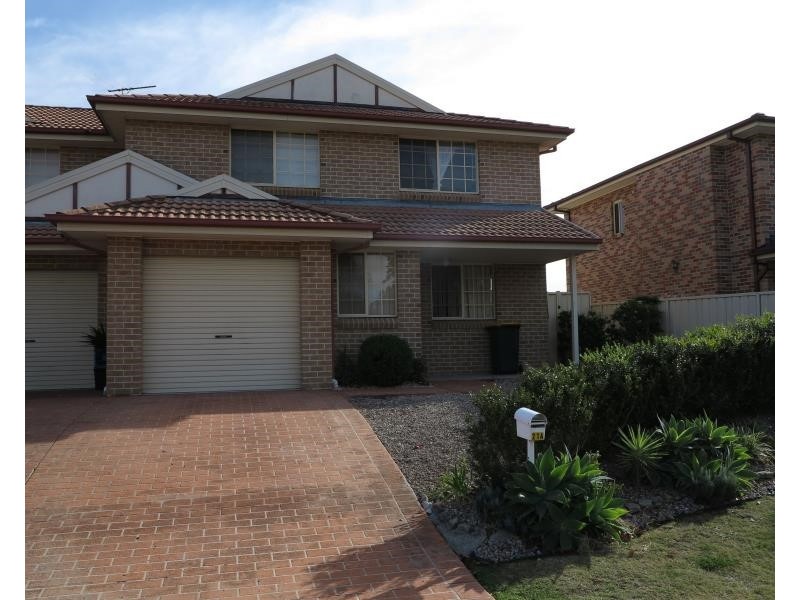 21A Solander Ave, West Hoxton NSW 2171