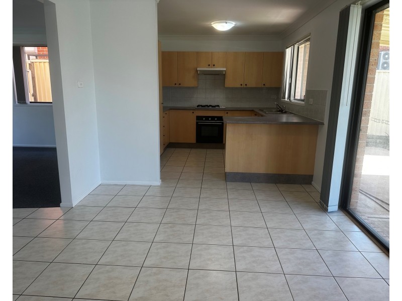 88 Scottsdale Cct, West Hoxton NSW 2171