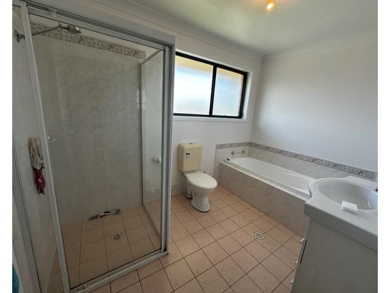 88 Scottsdale Cct, West Hoxton NSW 2171
