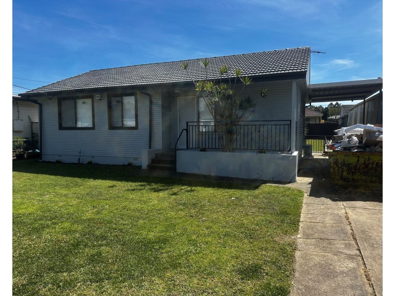17 Southdown St, Miller NSW 2168