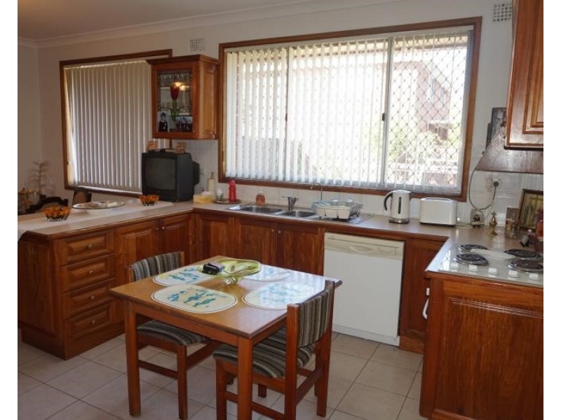 100 Reilly St, Lurnea NSW 2170