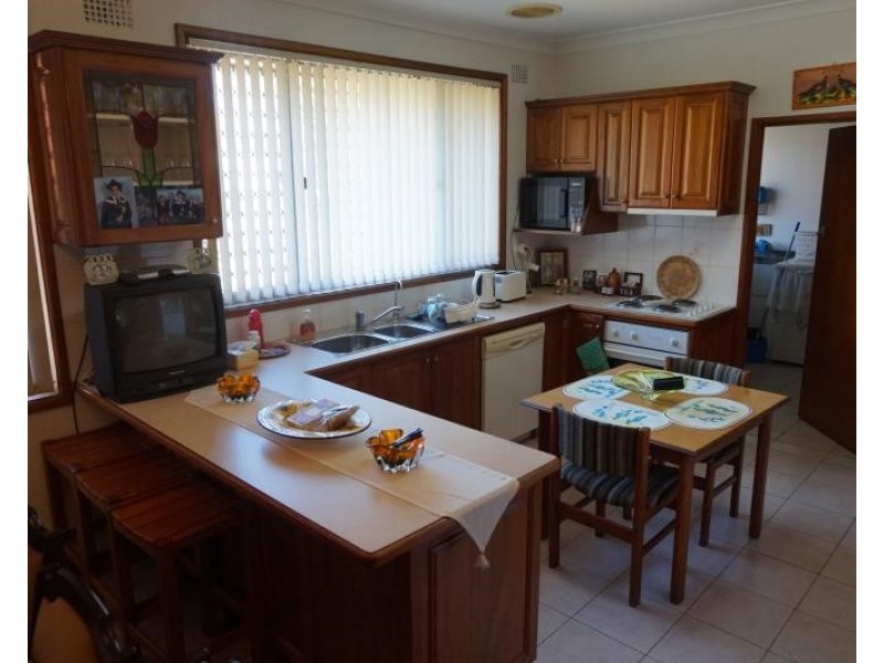 100 Reilly St, Lurnea NSW 2170