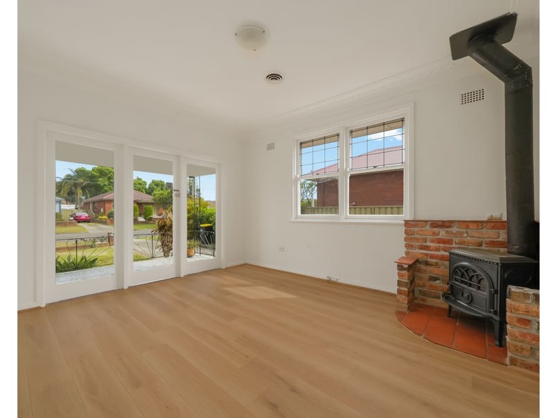 34 Cooper Avenue, Moorebank NSW 2170