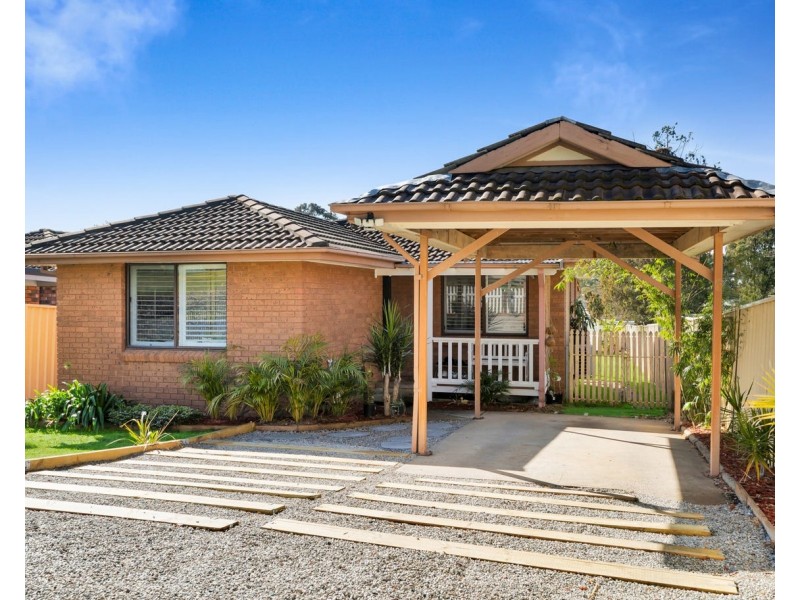 48 Mississippi Cres, Kearns NSW 2558