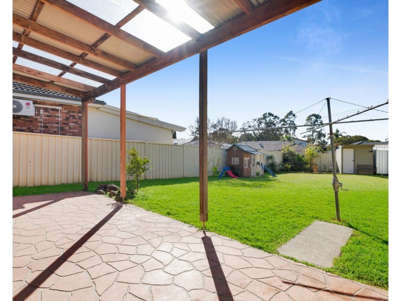 48 Mississippi Cres, Kearns NSW 2558