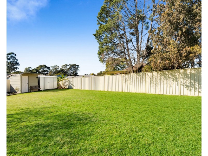 48 Mississippi Cres, Kearns NSW 2558