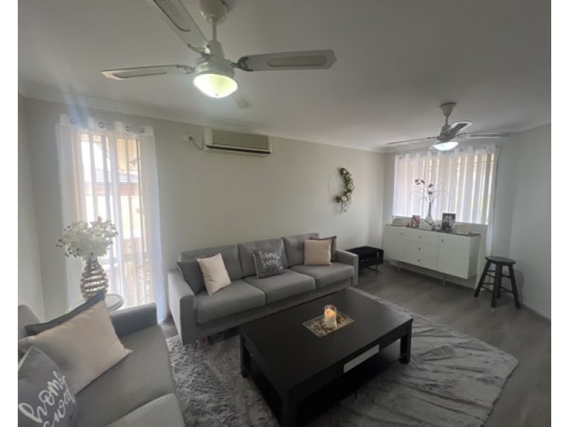 4 Wilcannia Way, Hoxton Park NSW 2171