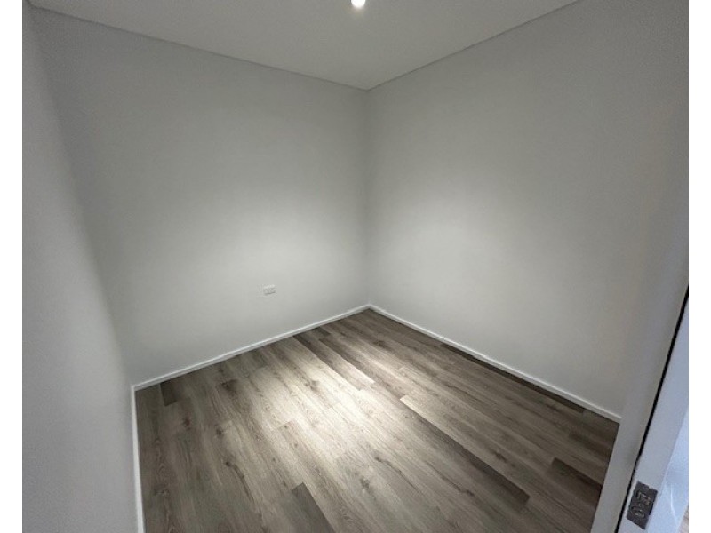 1002/30 Shepherd St, Liverpool NSW 2170