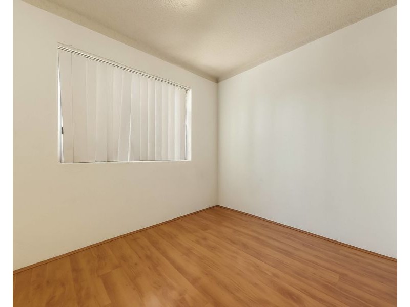 4/2 Nagle Street, Liverpool NSW 2170