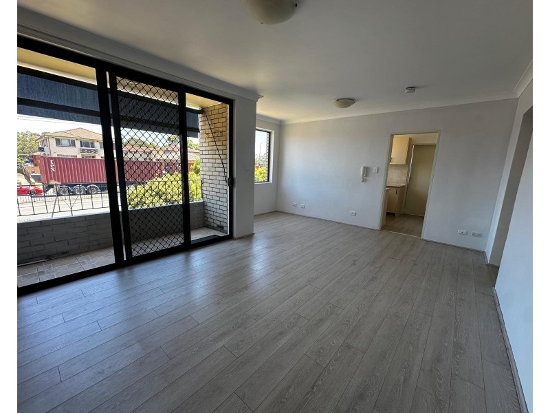 2/36-40 Copeland St, Liverpool NSW 2170