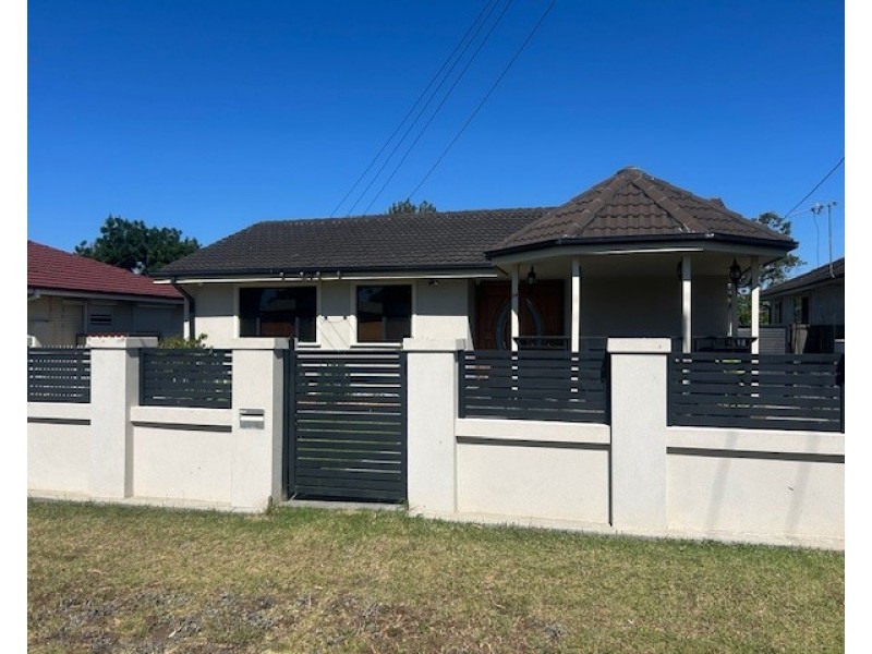 34 Marie St, Lurnea NSW 2170