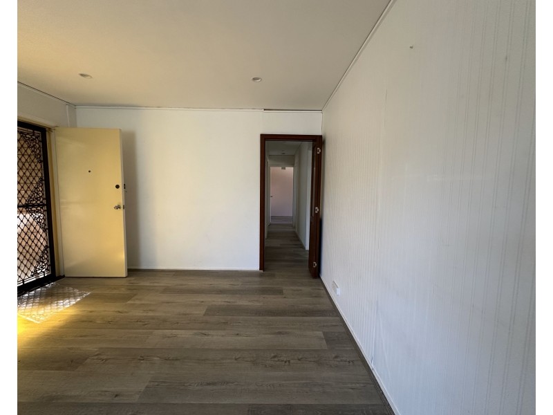 35 Evergreen Ave, Bradbury NSW 2560