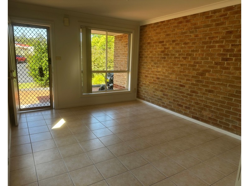 6/10 Bicheno Cl, West Hoxton NSW 2171