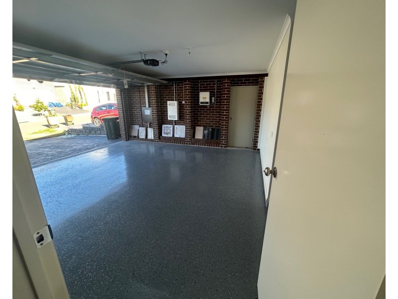 17 McMillan St, Gregory Hills NSW 2557