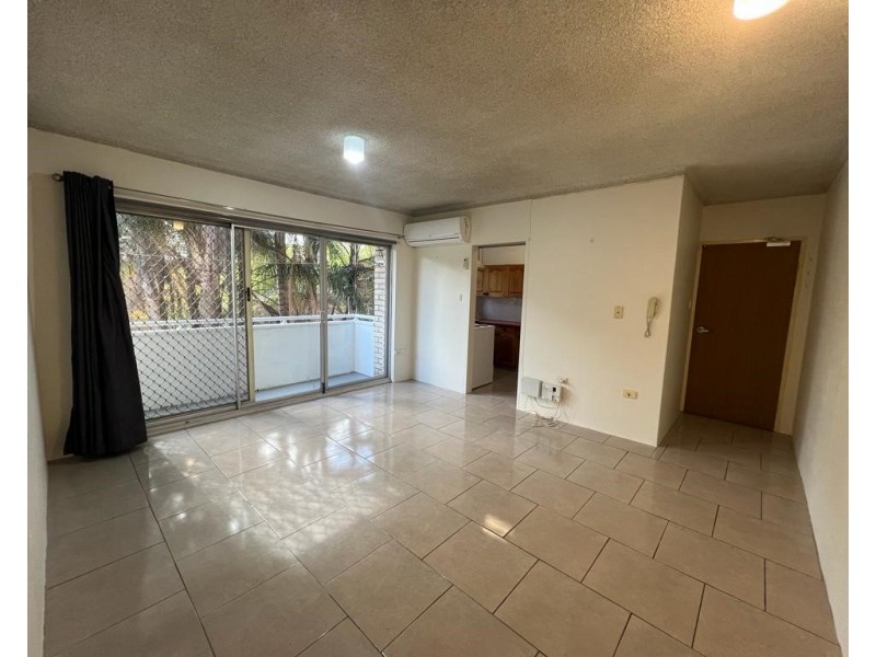 3/33 Copeland St, Liverpool NSW 2170