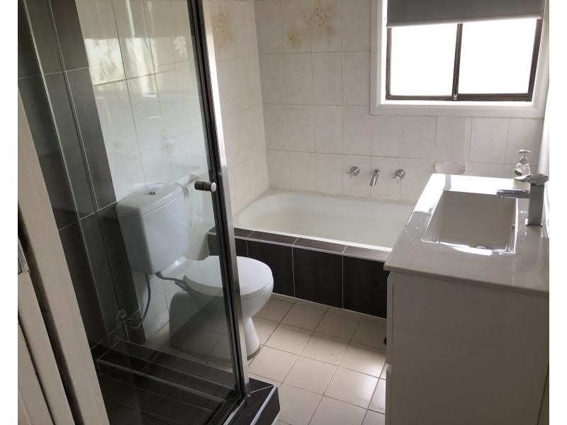 26 McGowen Cres, Liverpool NSW 2170