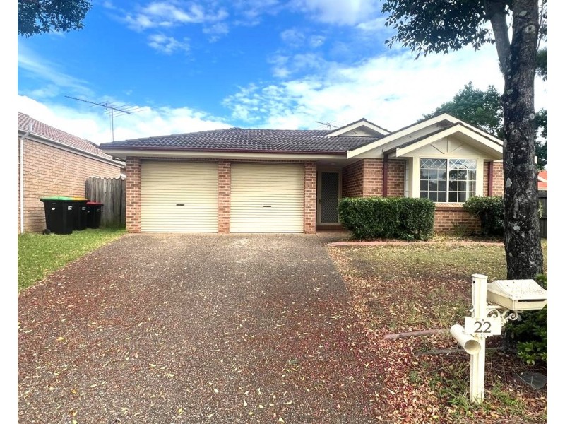 22 Paroo Ct, Wattle Grove NSW 2173