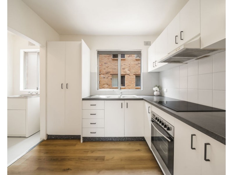 1/21 Lachlan Street, Warwick Farm NSW 2170