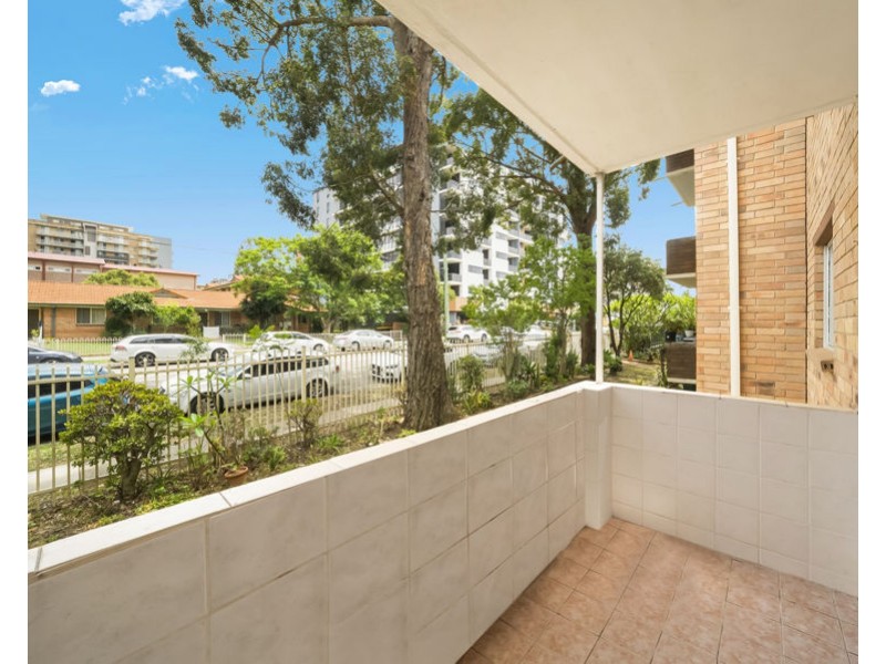 1/21 Lachlan Street, Warwick Farm NSW 2170