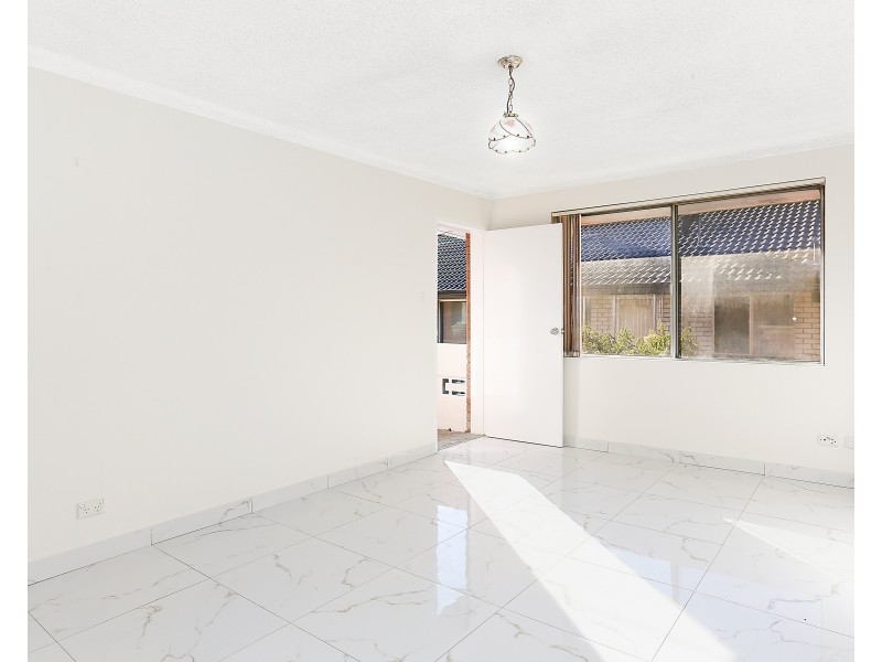 10/86 Harris St, Fairfield NSW 2165