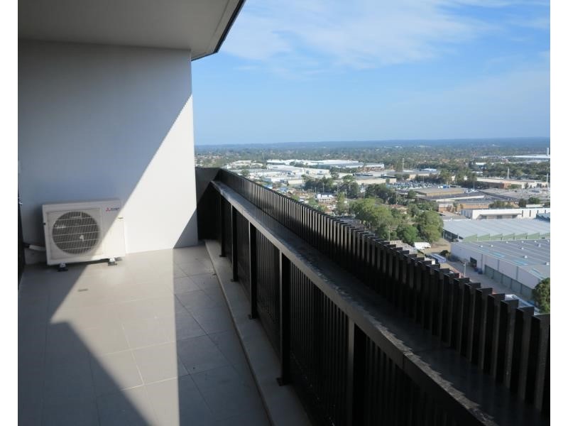 2205/6a Atkinson St, Liverpool NSW 2170