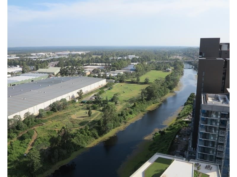 2205/6a Atkinson St, Liverpool NSW 2170