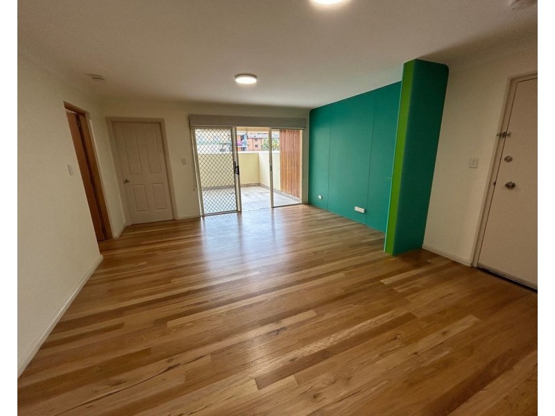 4/9 Elizabeth St, Liverpool NSW 2170