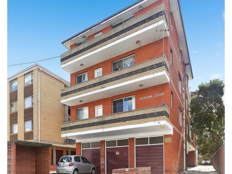 8/86 Harris St, Fairfield NSW 2165