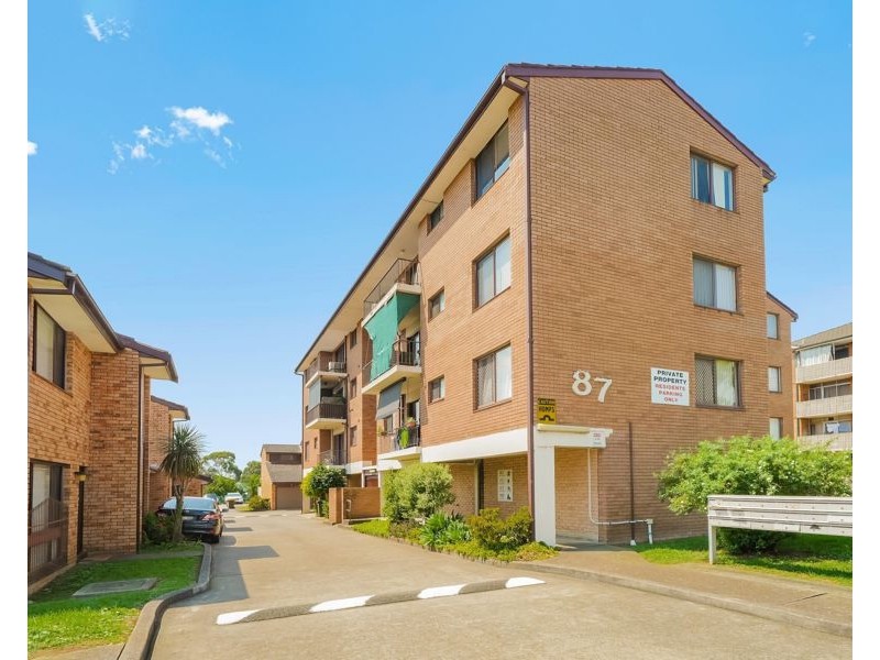 1/87 Memorial Avenue, Liverpool NSW 2170