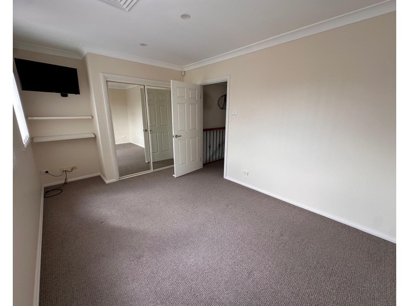 171 Braidwood Dr, Prestons NSW 2170