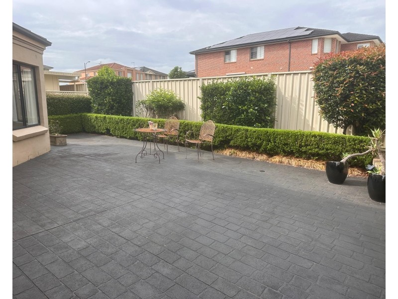 171 Braidwood Dr, Prestons NSW 2170