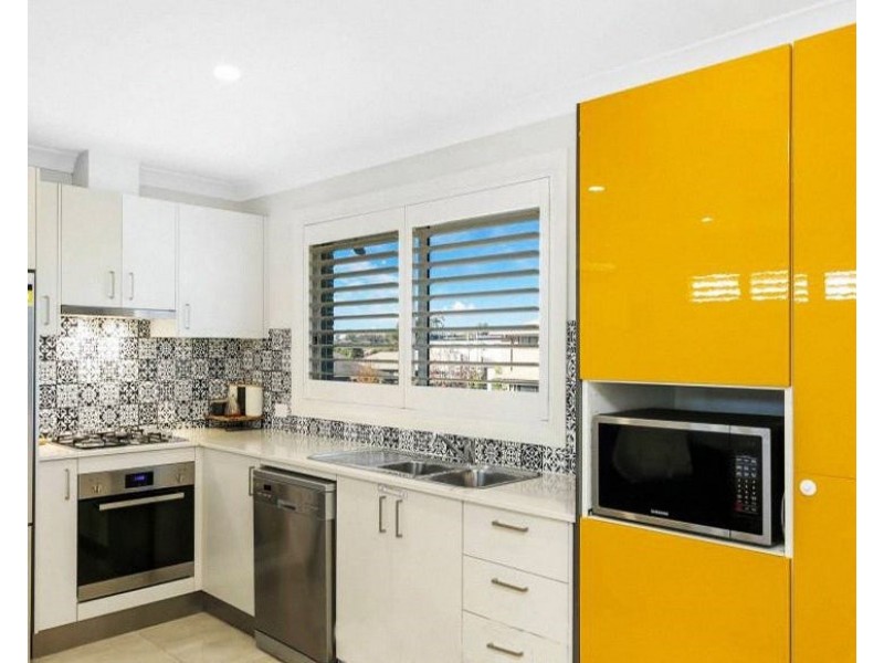 1B Kookaburra Dr, Gregory Hills NSW 2557