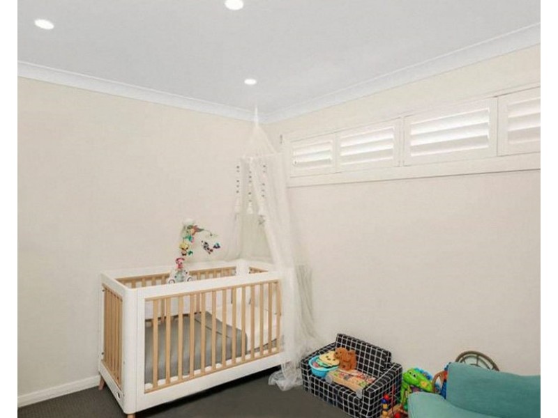 1B Kookaburra Dr, Gregory Hills NSW 2557