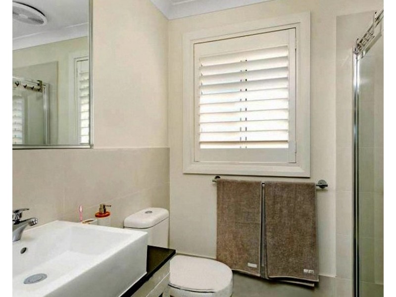 1B Kookaburra Dr, Gregory Hills NSW 2557